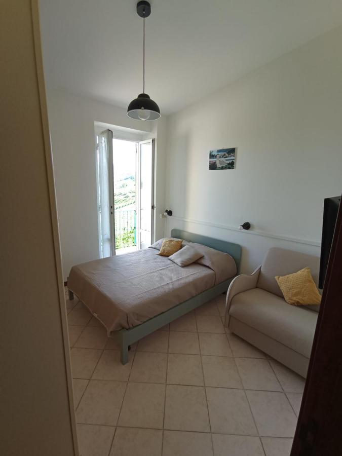 Al Vigneto Apartment Sestri Levante Bagian luar foto